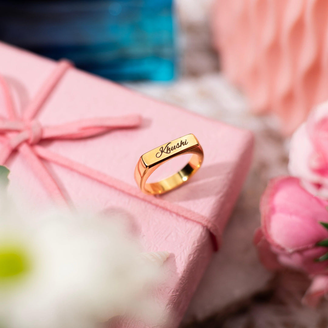 Engraved Name Ring - Gold (Cursive) - Xctasy