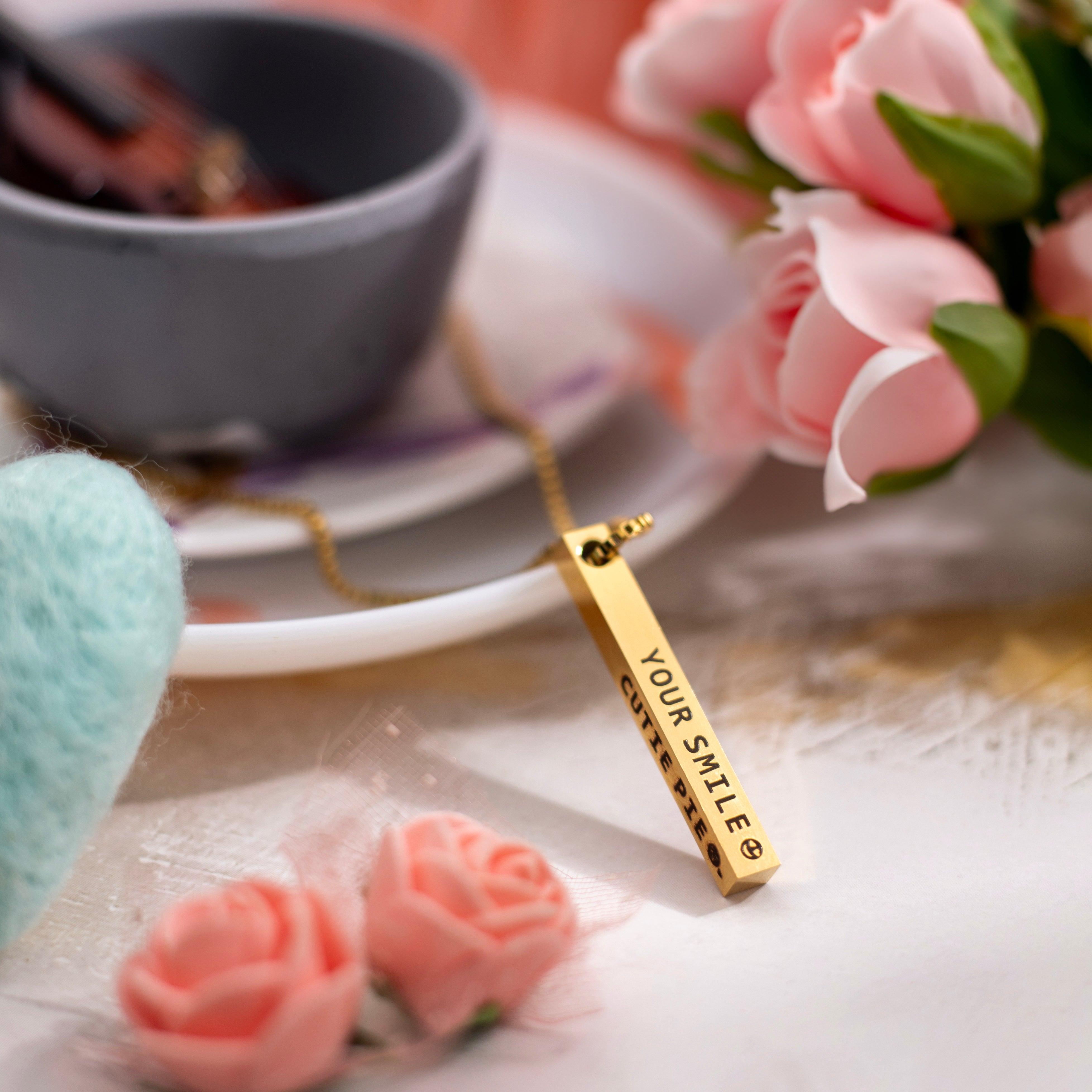 Engraved Name 3D Bar - Gold - Xctasy