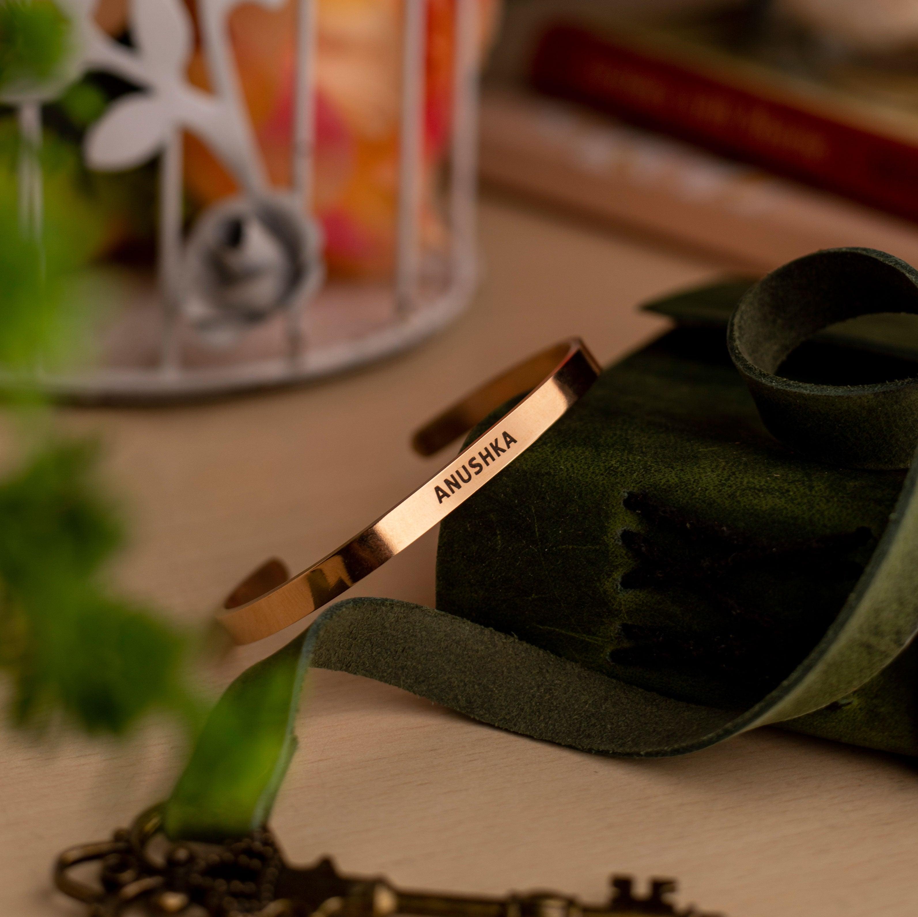 Engraved Name Bracelet - Rose Gold - Xctasy