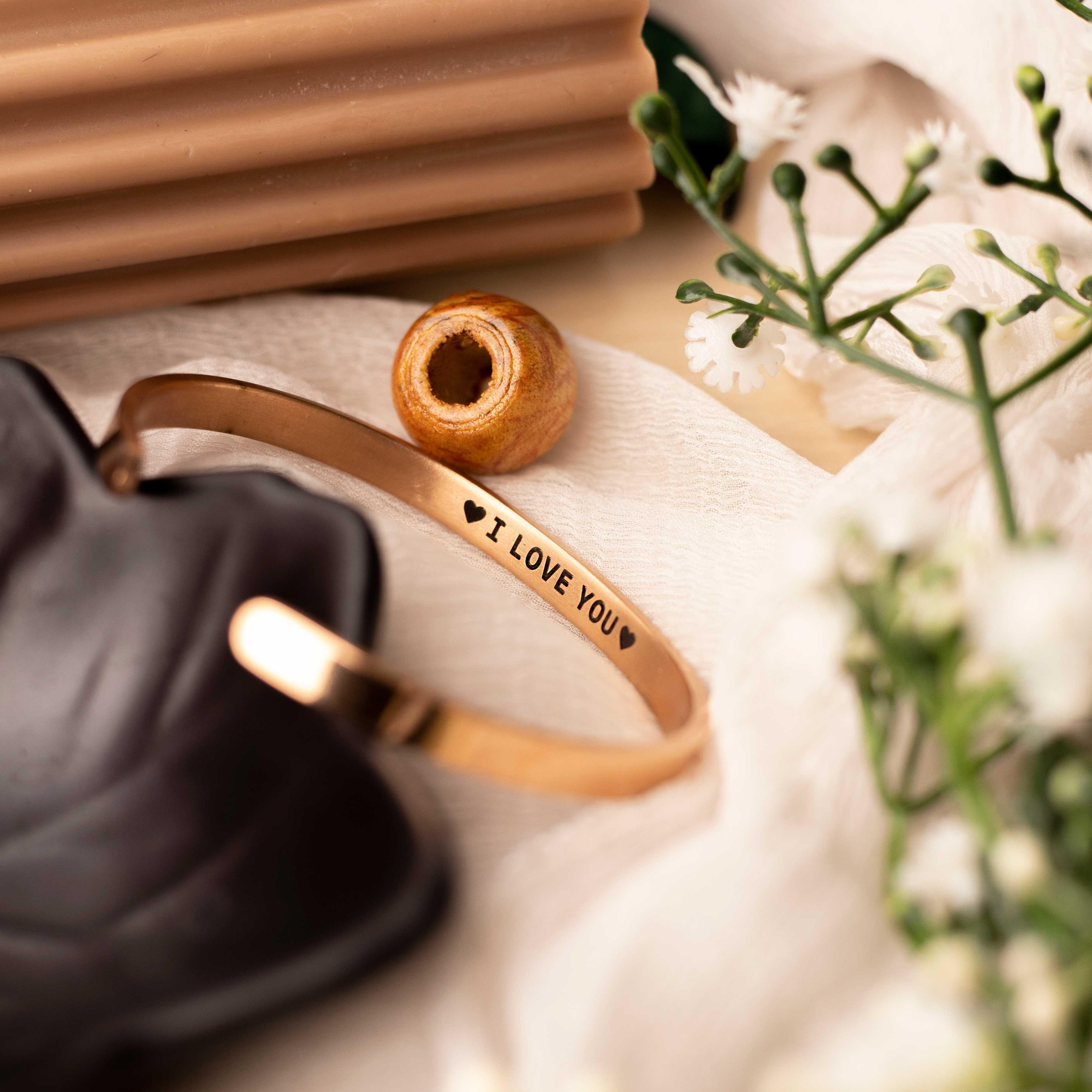 Engraved Name Bracelet - Rose Gold - Xctasy