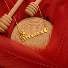 Crown & Heart Style Name Necklace - Gold - Xctasy